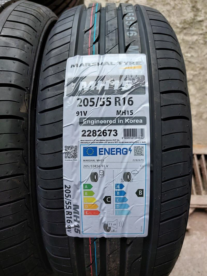 Гуми Летни 205/55R16, снимка 2 - Гуми и джанти - 36279210