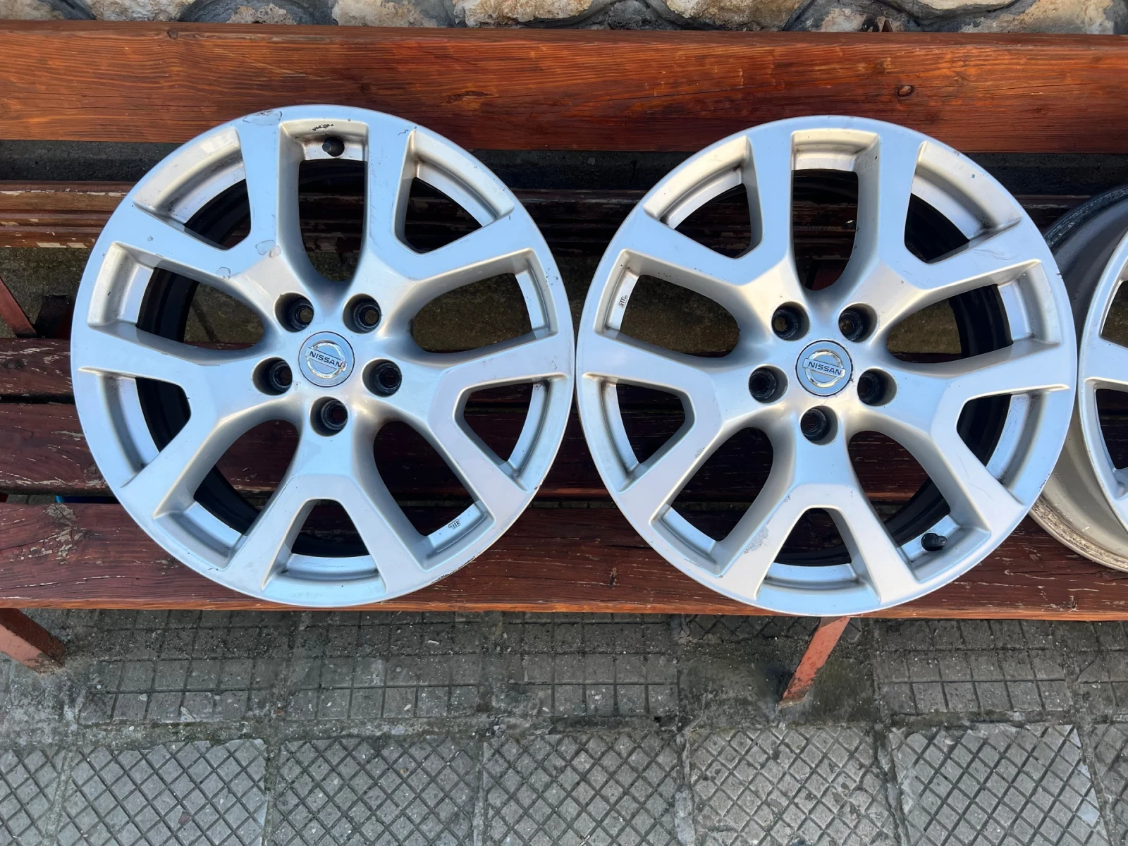 Джанти, снимка 2 - Гуми и джанти - 54103841