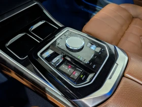 BMW i7 SKY LOUNGE| BOWERS & WILKINS| SWAROWSKI| МАСАЖ| , снимка 9
