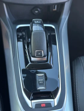 Peugeot 308 1.5 Дизел 8 СКОРОСТИ , снимка 11