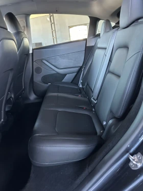 Tesla Model Y Long range , снимка 8