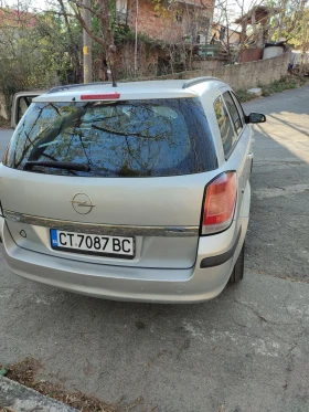 Opel Astra H 1.6i Газ/Бензин, снимка 4