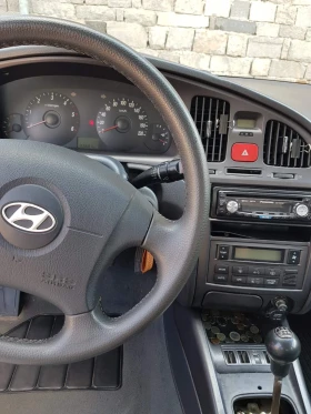 Hyundai Elantra 2.00 CRDI 16V, снимка 2