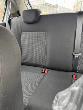 Opel Corsa - 2200 € / 4302.83 лв. - 26670411 13