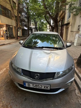 Honda Civic 8ма генерация фейс лифт 1.8 - 4750 € / 9290.19 лв. - 53853333 2