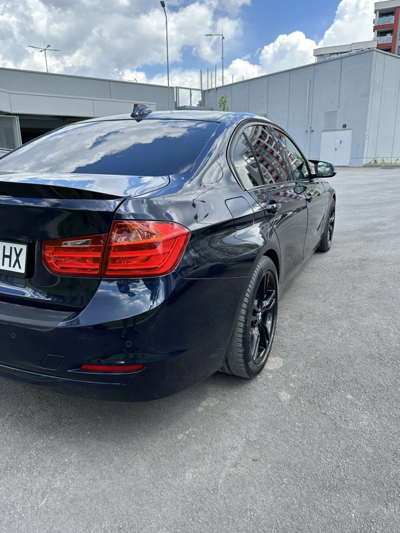 BMW 330, снимка 8 - Автомобили и джипове - 46938053