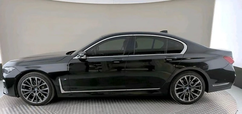 BMW 730 d M xDrive , снимка 3 - Автомобили и джипове - 46649980