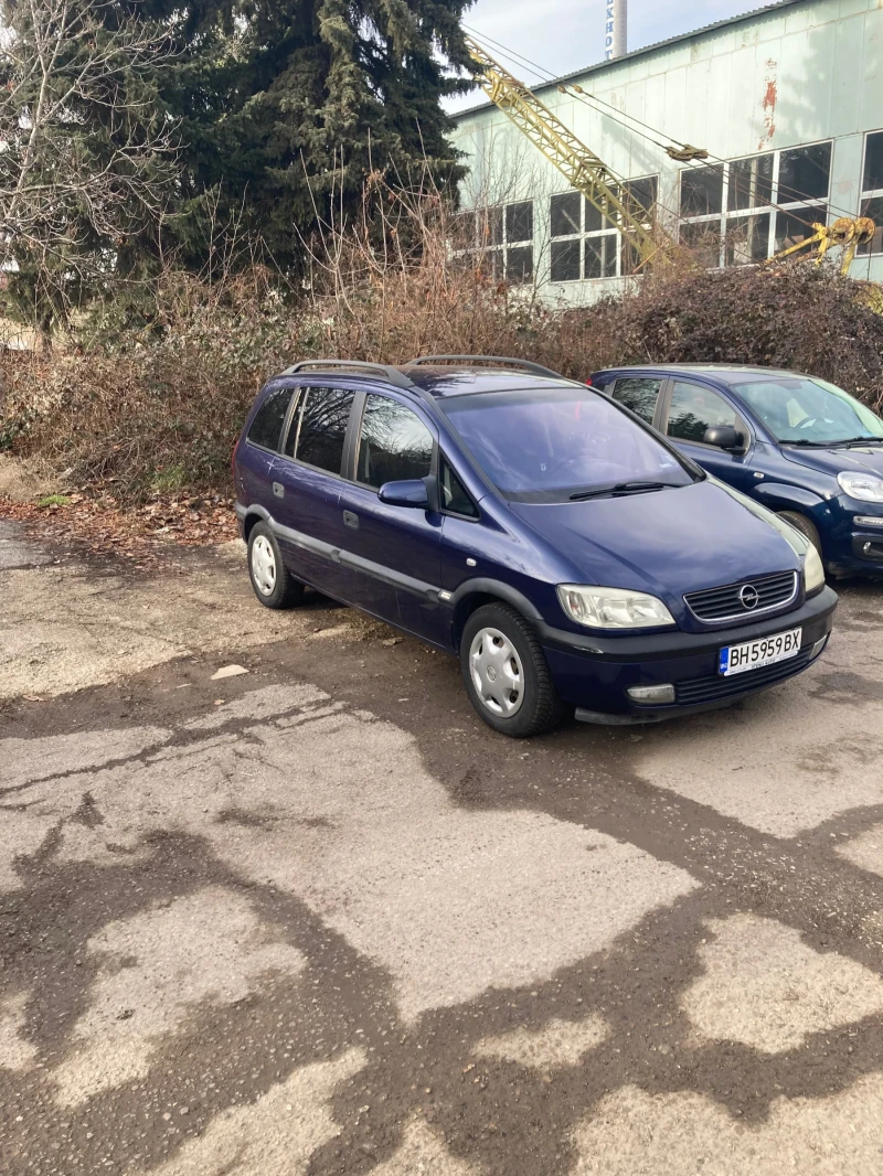 Opel Zafira 1.8, снимка 2 - Автомобили и джипове - 48837763