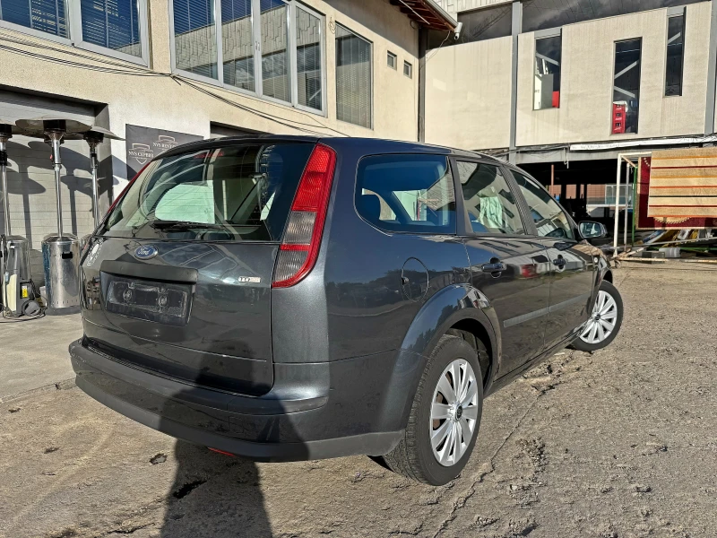 Ford Focus 1.8TDCI 116кс КЛИМАТРОНИК, снимка 5 - Автомобили и джипове - 52395615