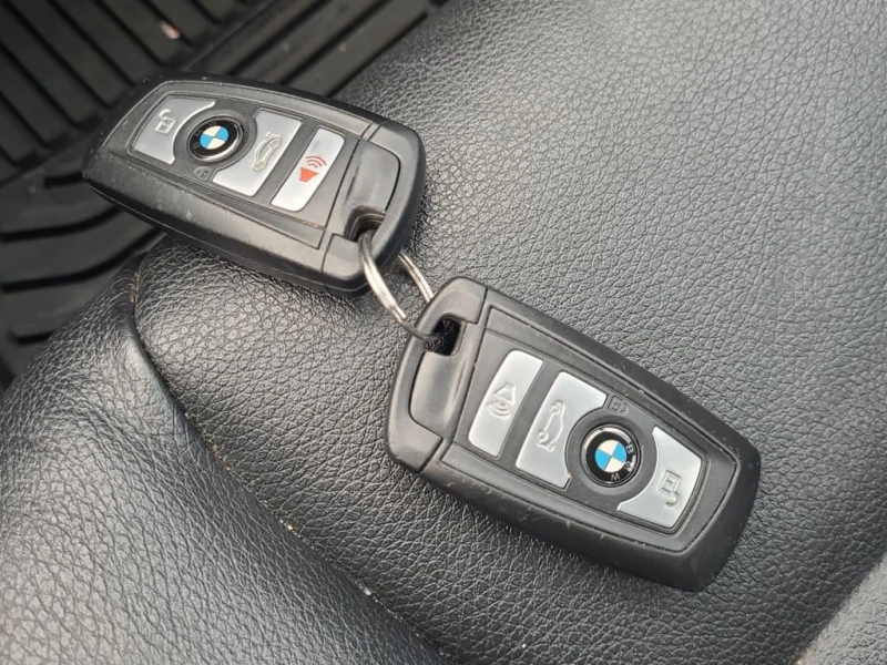 BMW 528 * 528I XDRIVE * CARFAX * БЕЗ ПЪРВОНАЧАЛНА ВНОСКА, снимка 8 - Автомобили и джипове - 53187104