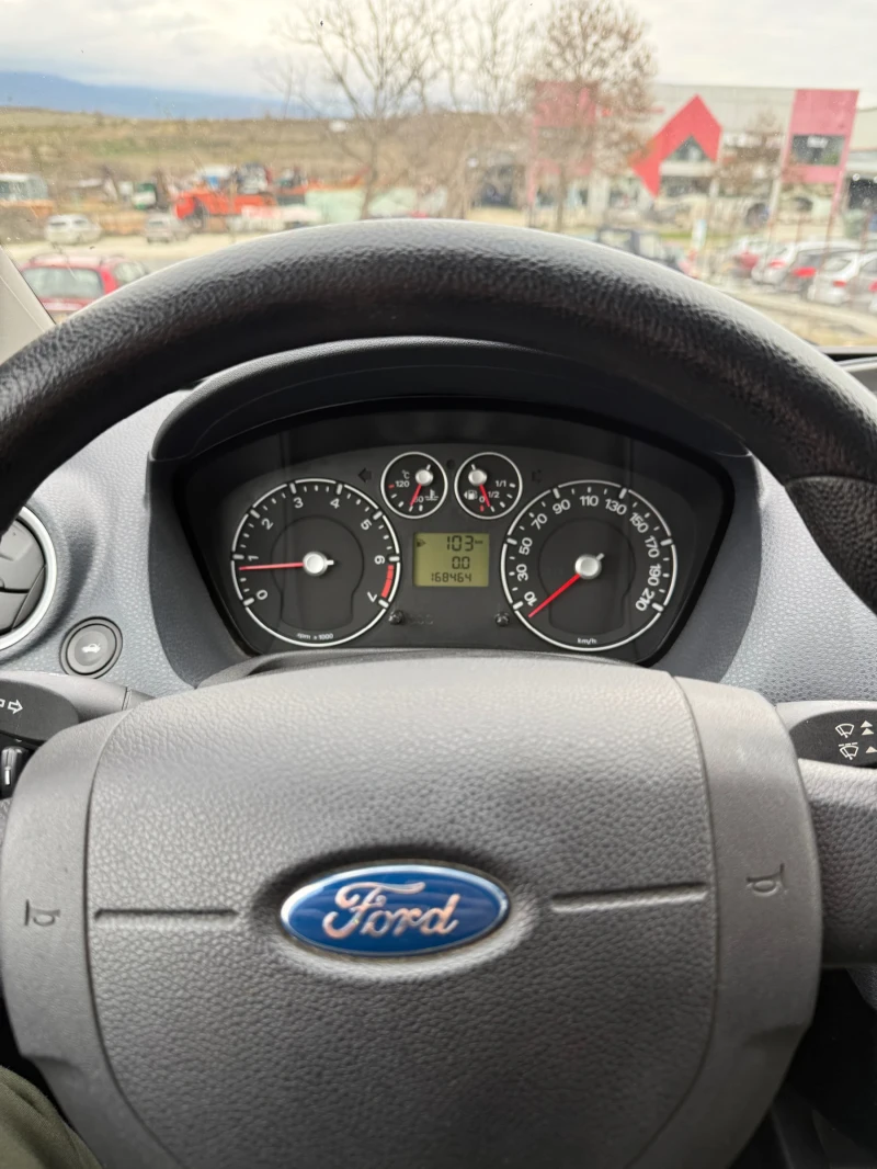 Ford Fiesta 1.3 70кс 168000км, снимка 12 - Автомобили и джипове - 53444478
