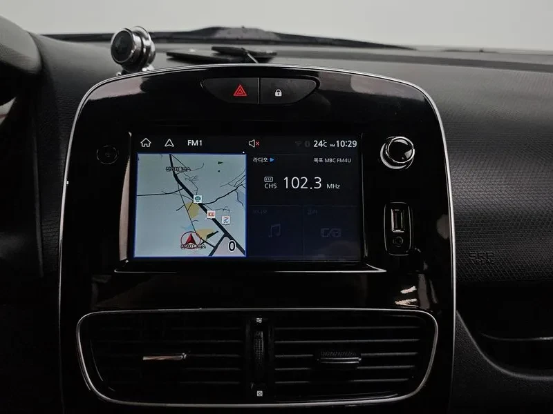 Renault Clio  Iconic 9, 189.20   Крайна цена до България Базова, снимка 14 - Автомобили и джипове - 55652352