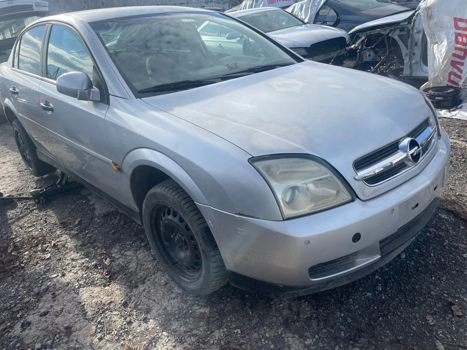 Opel Vectra 2.2 - изображение 2