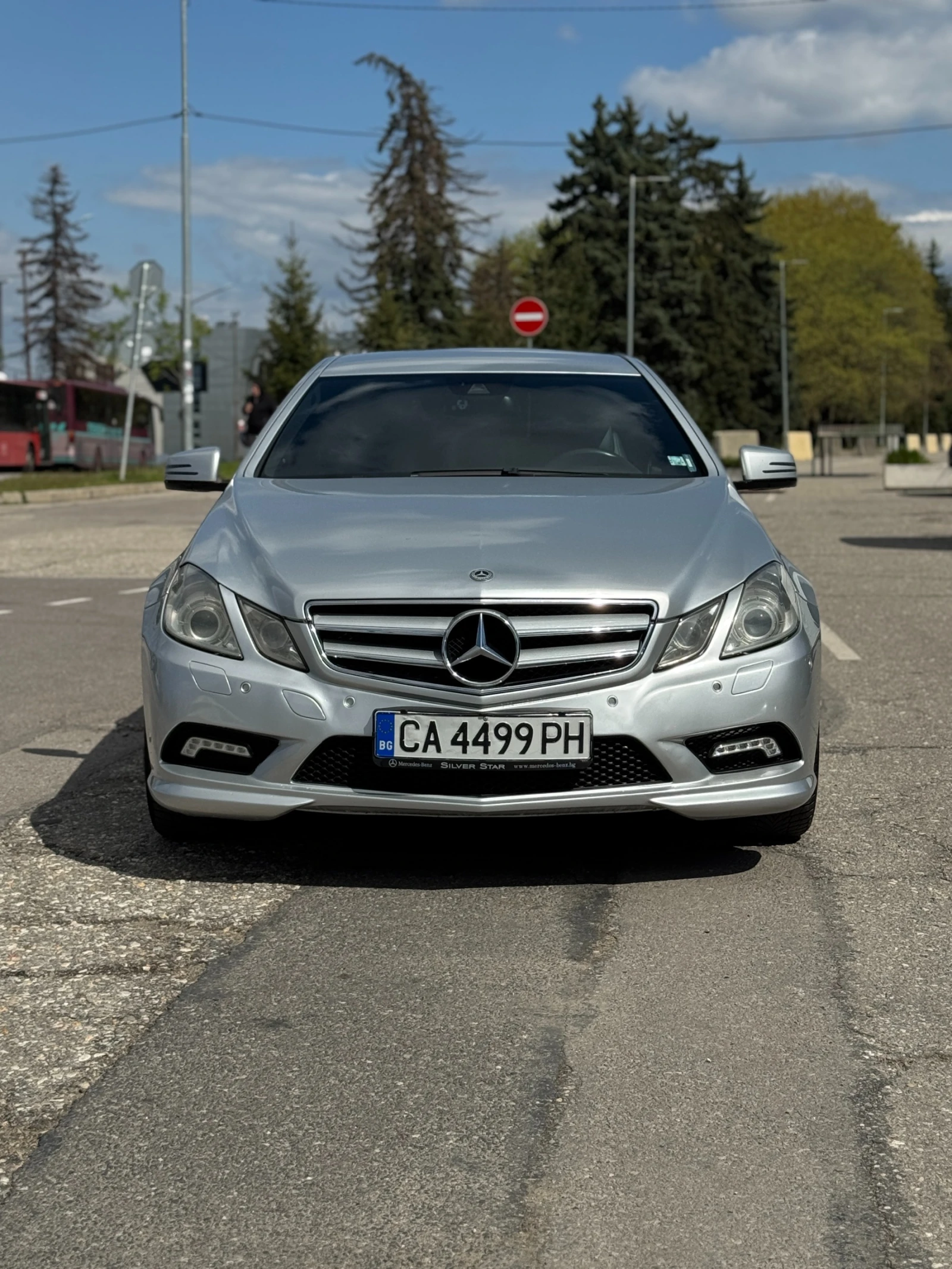 Mercedes-Benz E 250 AMG Line - изображение 2