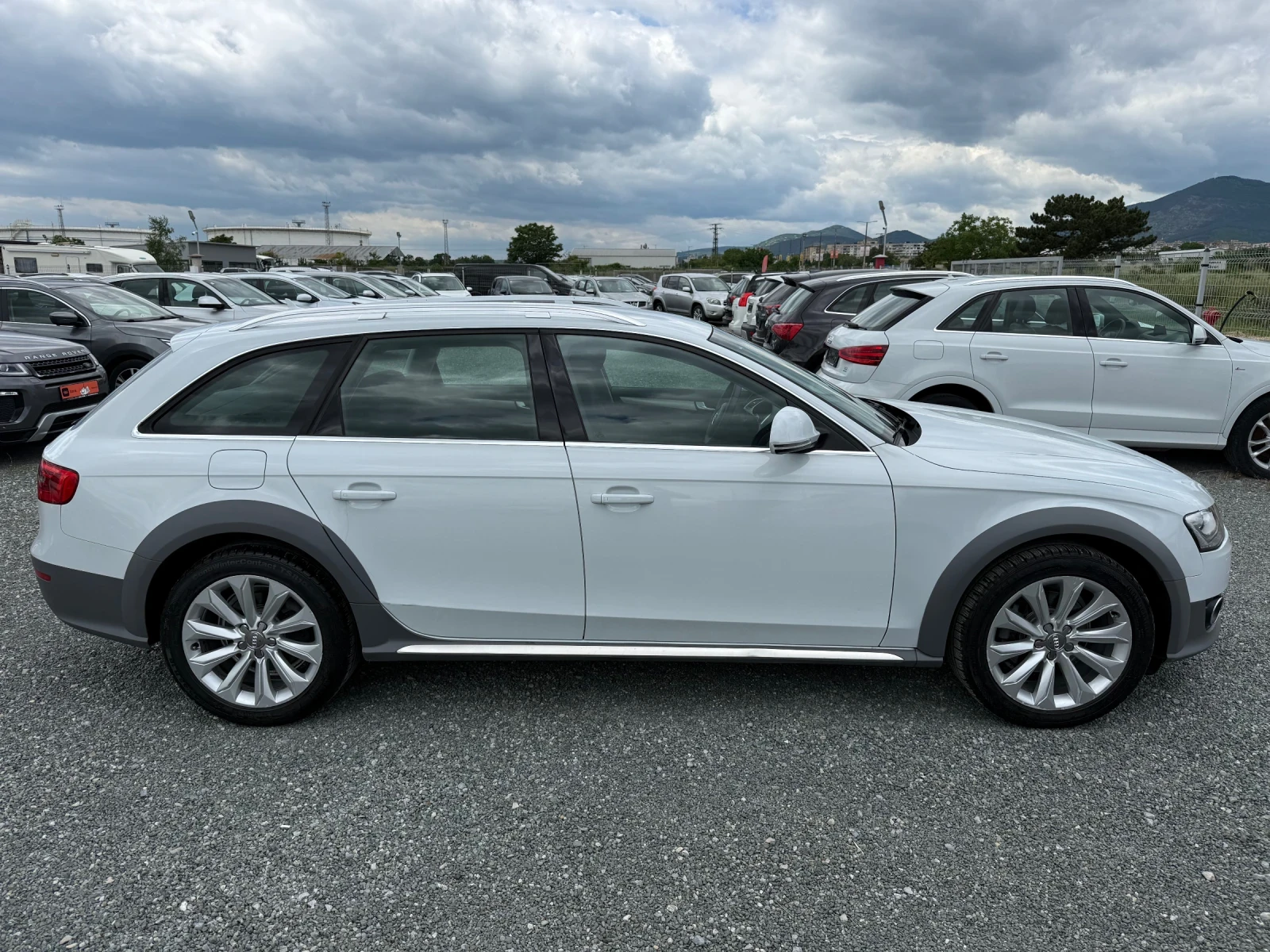 Audi A4 Allroad (KATO НОВА)^(QUATTRO) - изображение 4