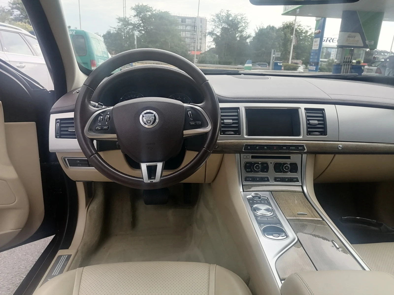 Jaguar Xf 3.0i 4x4 - изображение 9