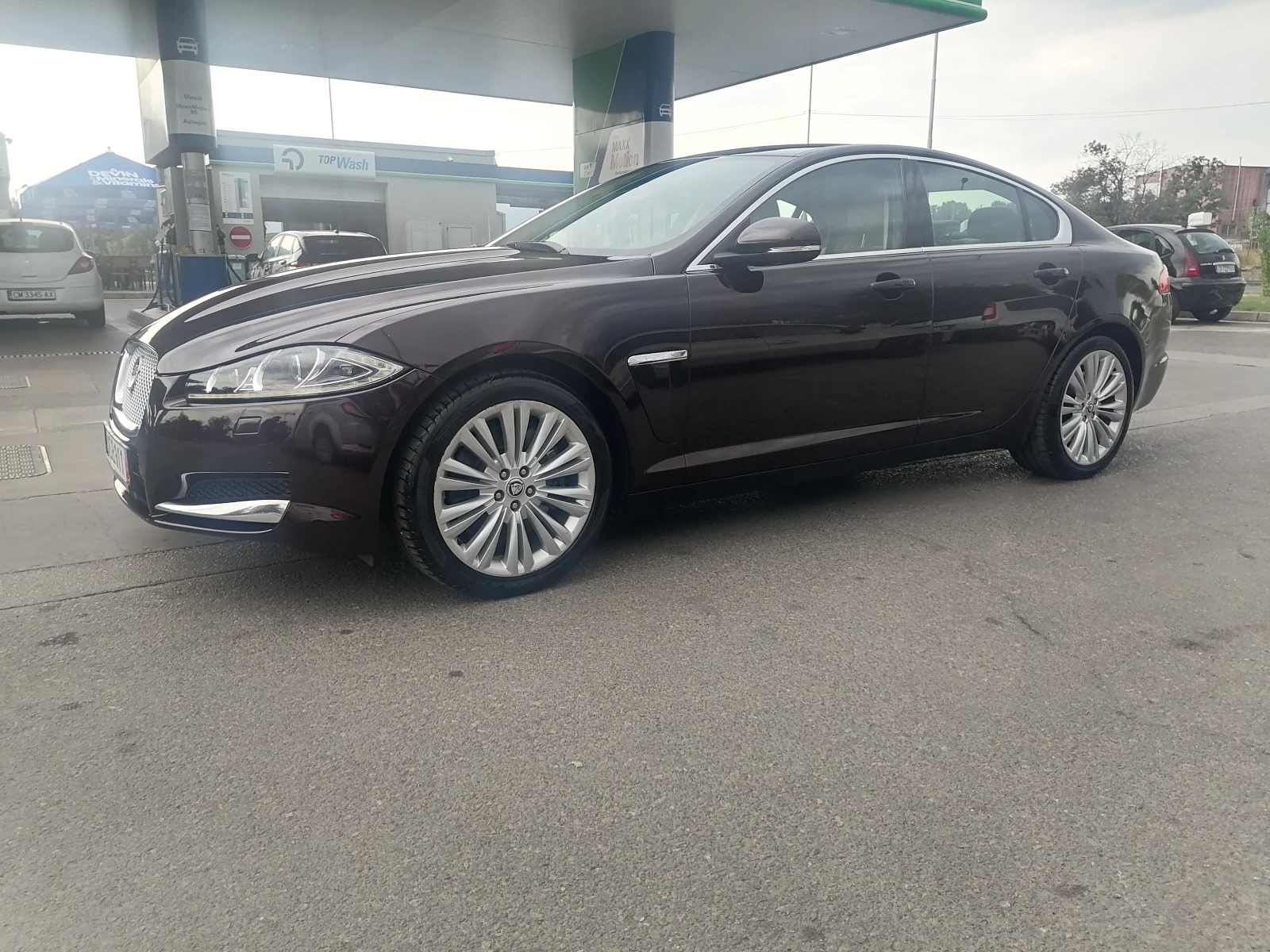 Jaguar Xf 3.0i 4x4 - изображение 2