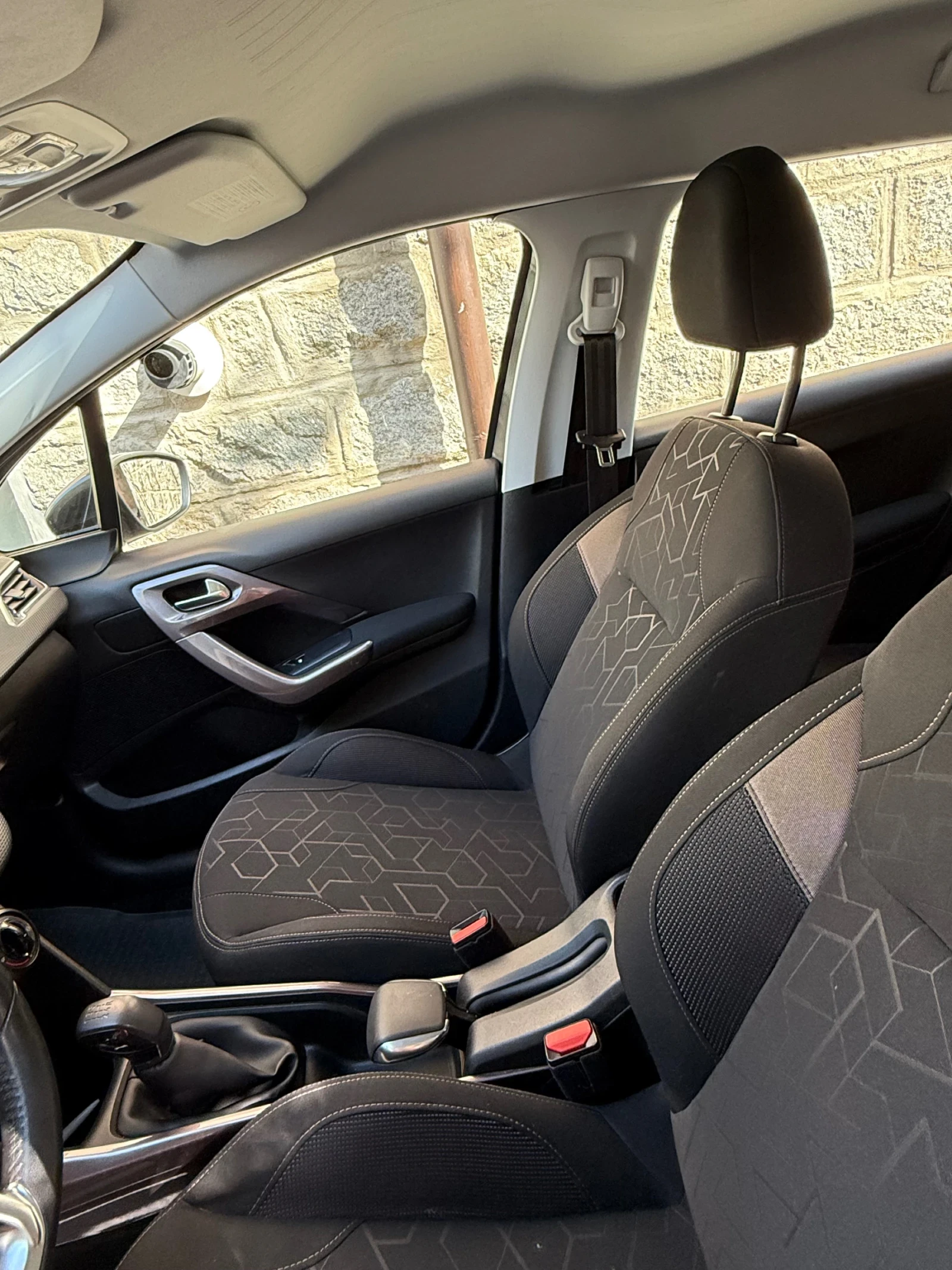 Peugeot 2008  - изображение 7