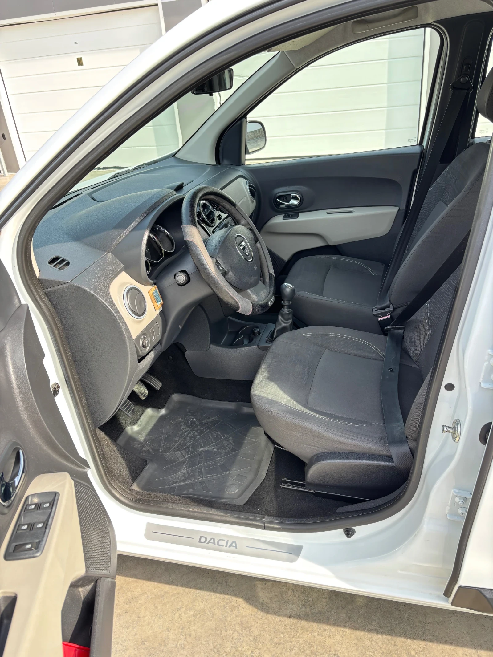 Dacia Lodgy 1.5 dci (6+ 1) | Mobile.bg — изображение 5
