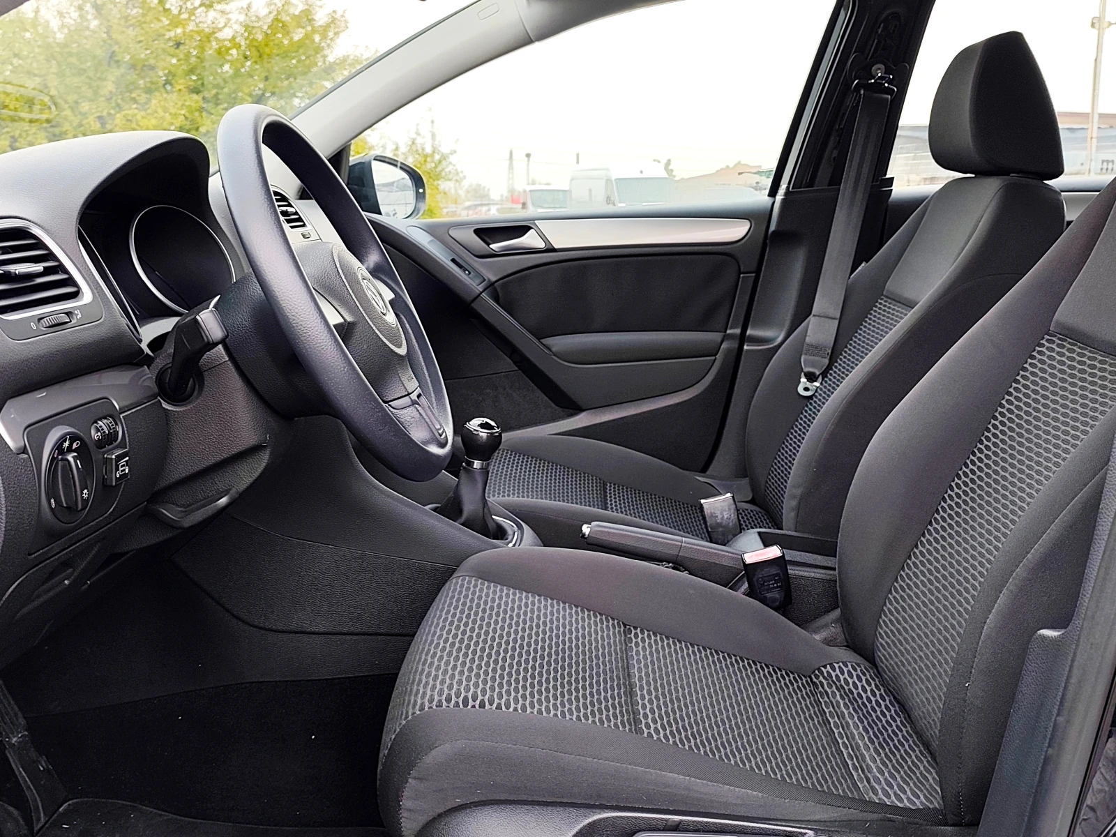 VW Golf 1.4i GAZ - изображение 8