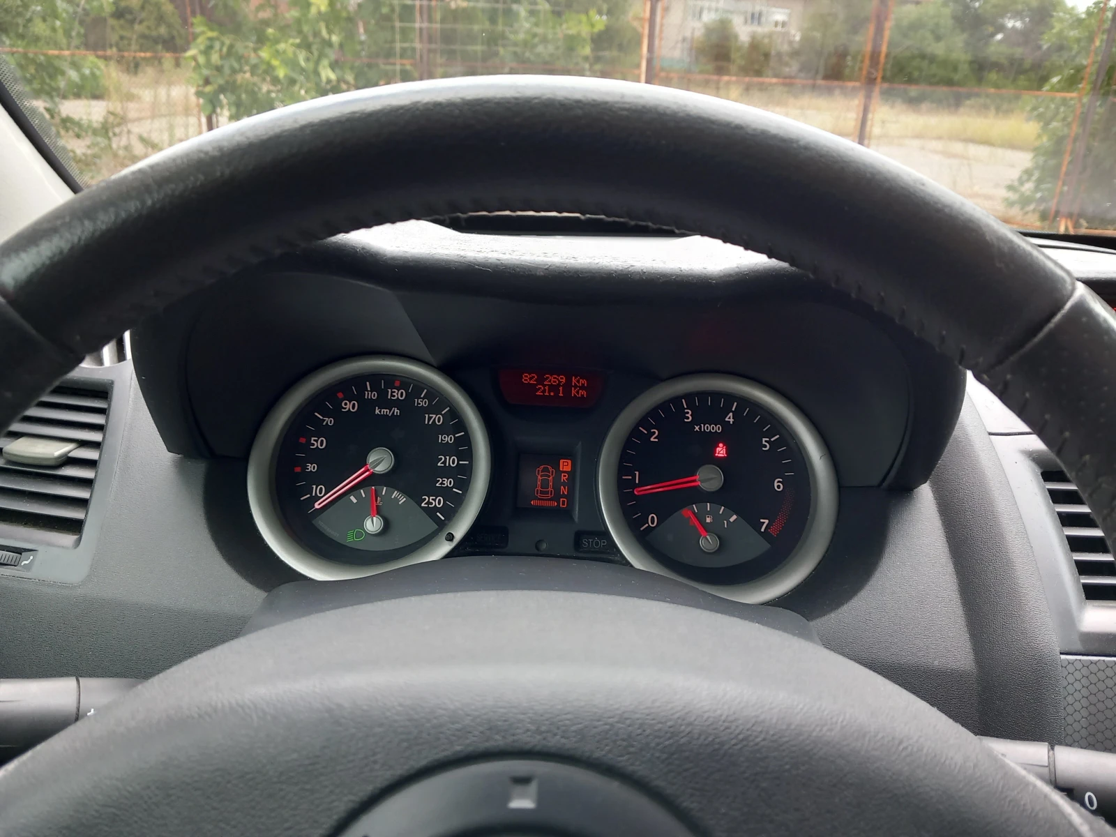 Renault Megane 1.6i Автоматик AC | Mobile.bg — изображение 14