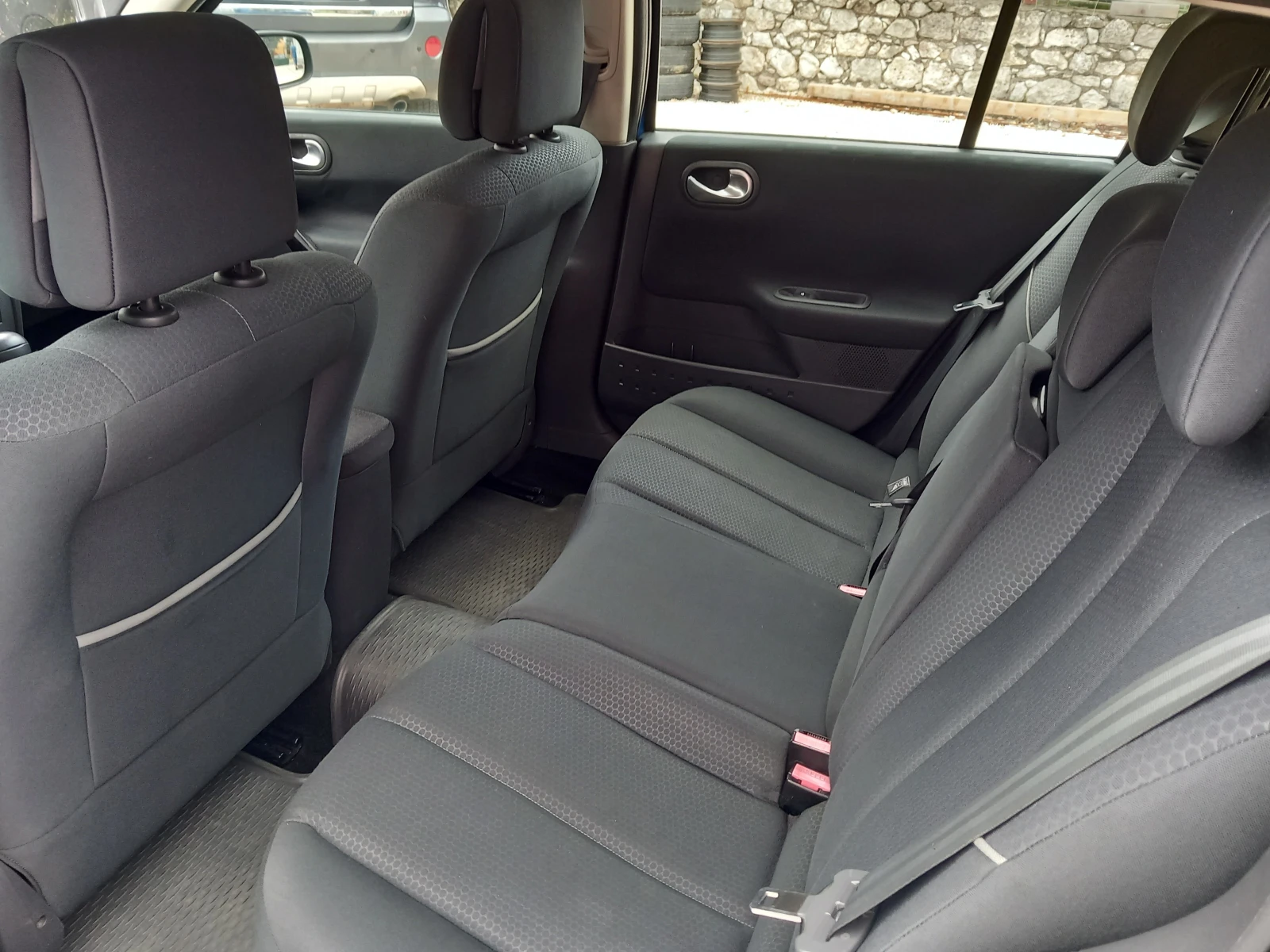 Renault Megane 1.6i Автоматик AC | Mobile.bg — изображение 11