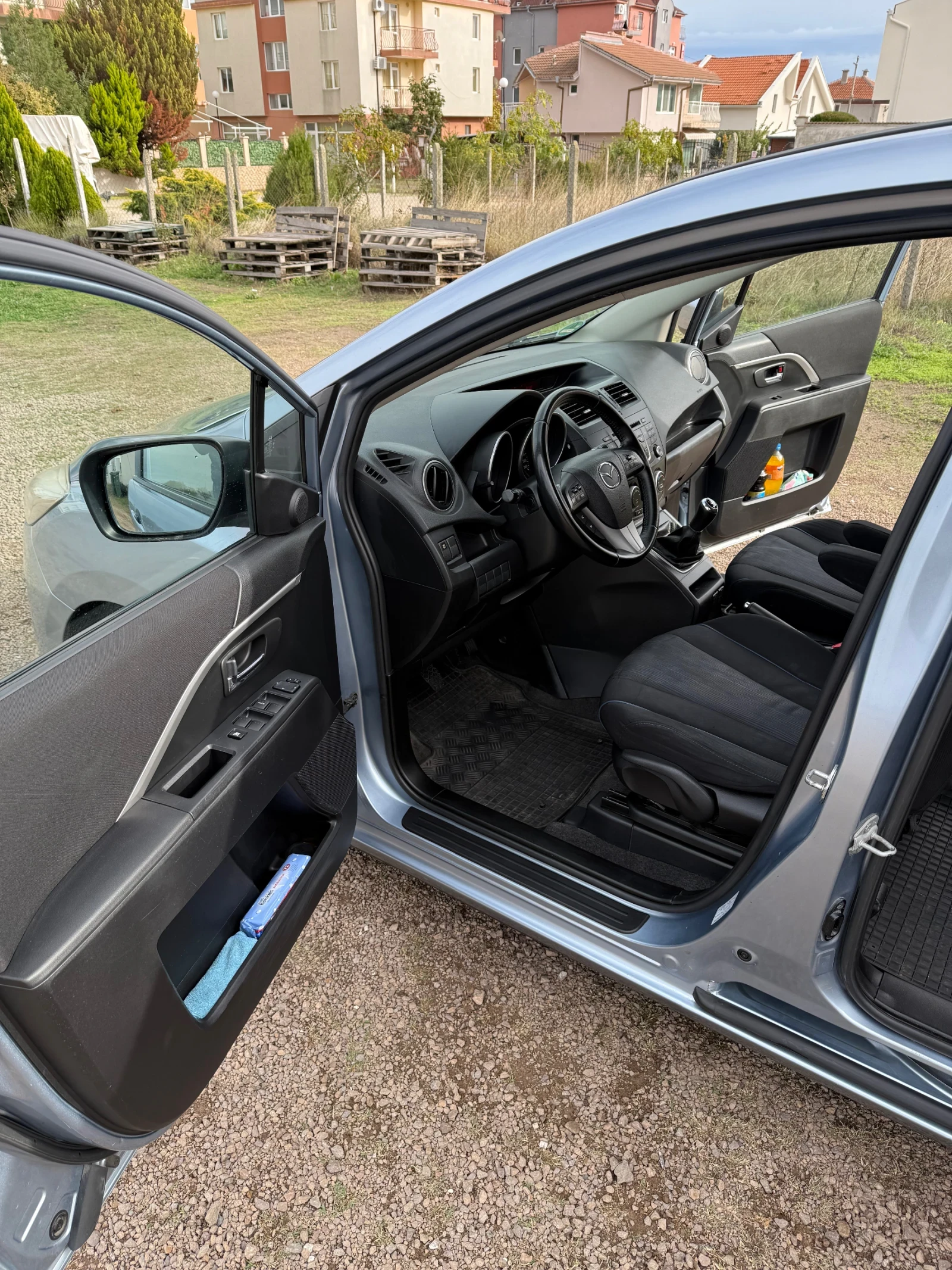 Mazda 5 1.6 D/7 места - изображение 10