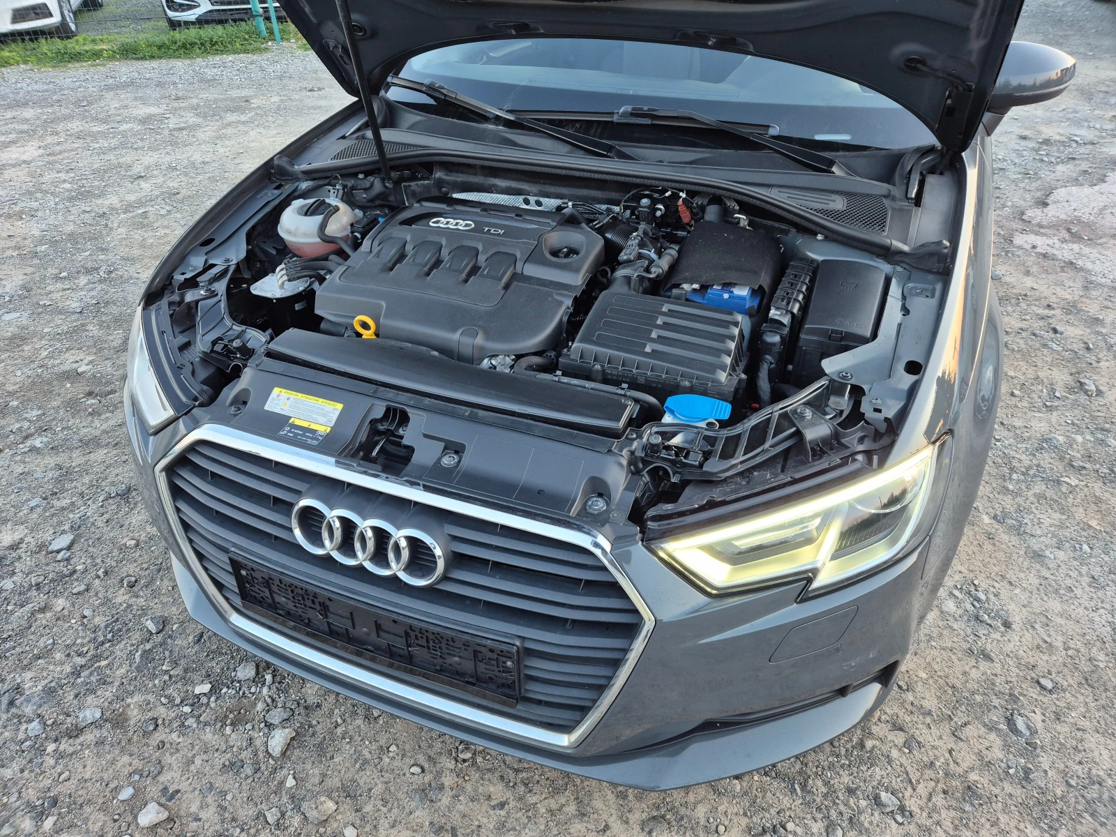 Audi A3 1.6 TDI AUTOMAT 115k.c | Mobile.bg � ����������� 15