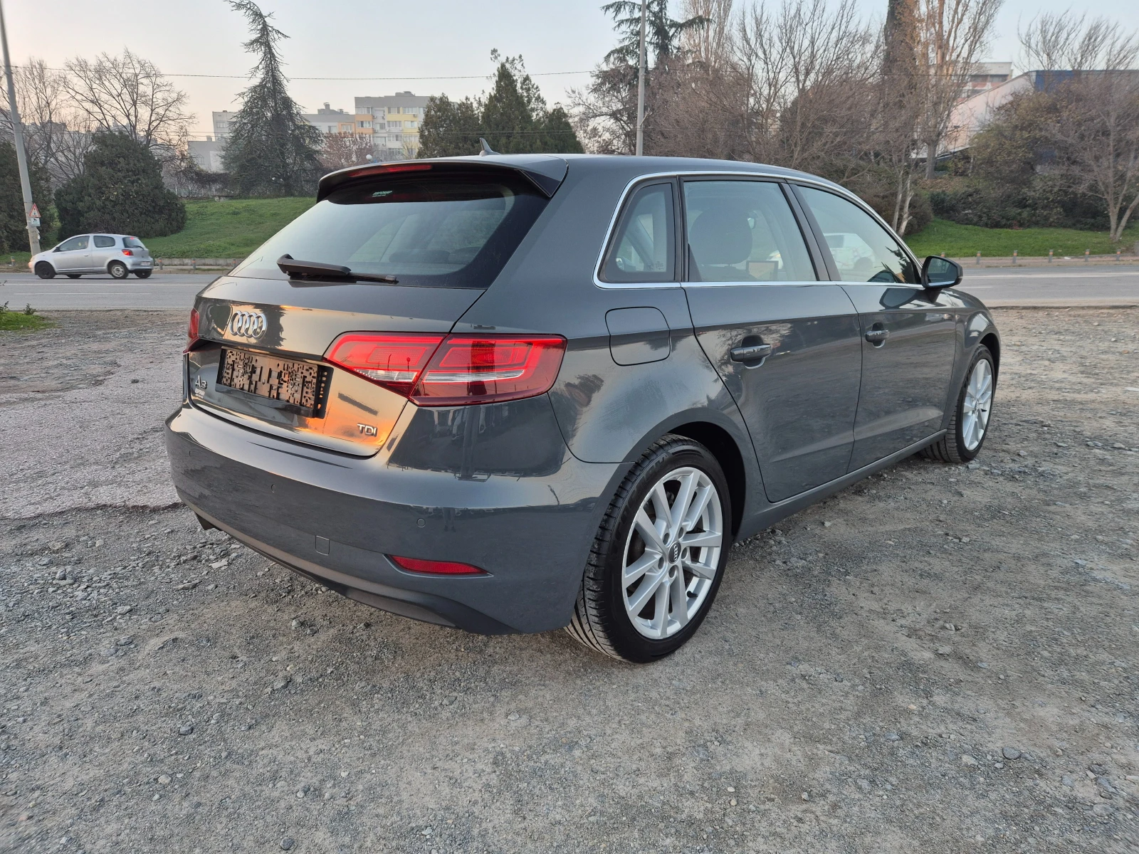 Audi A3 1.6 TDI AUTOMAT 115k.c | Mobile.bg � ����������� 5