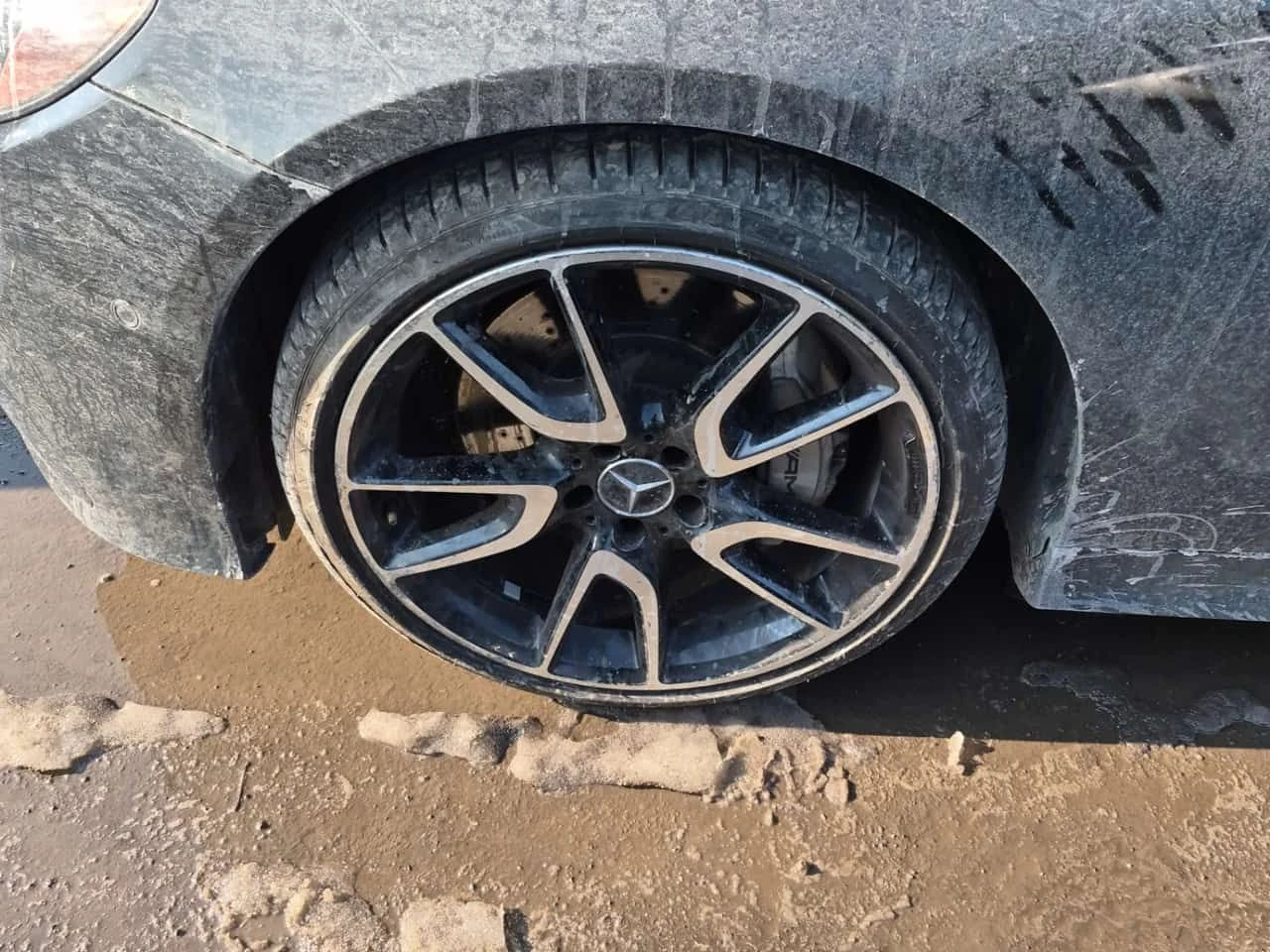 Mercedes-Benz E 53 AMG * 4MATIC+ * DISTRONIC* BURMESTER* ОБДУХВАНЕ*  - изображение 6