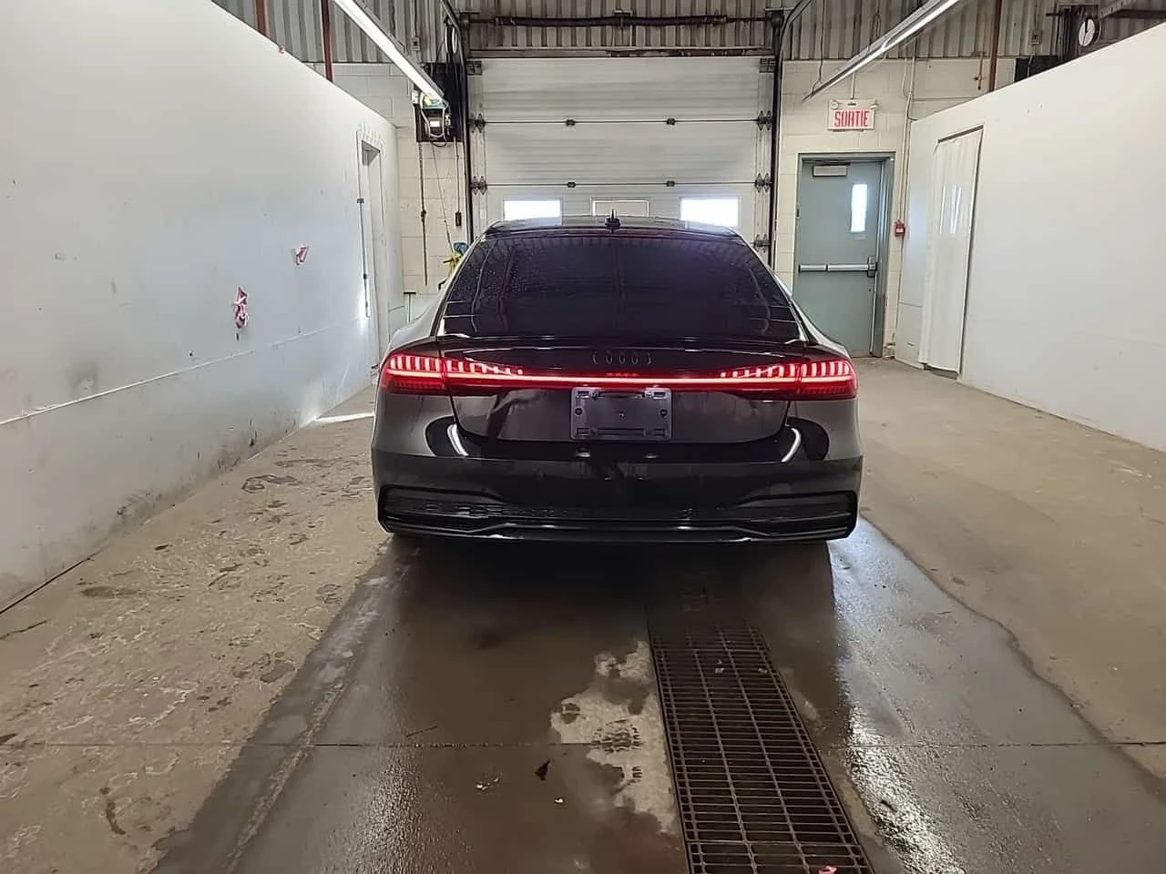 Audi A7 TECHNIK  CARFAX | Mobile.bg � ����������� 6