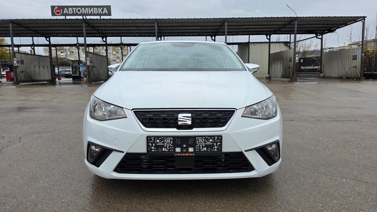 Seat Ibiza ЧИСТО НОВА, снимка 3 - Автомобили и джипове - 54392467
