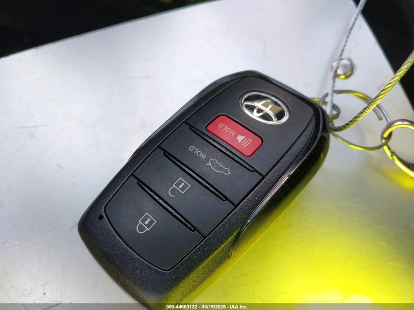 Toyota Corolla Matrix 1.8L I-4 DOHC, VVT, 96HP Front Wheel Drive | Mobile.bg � ����������� 11
