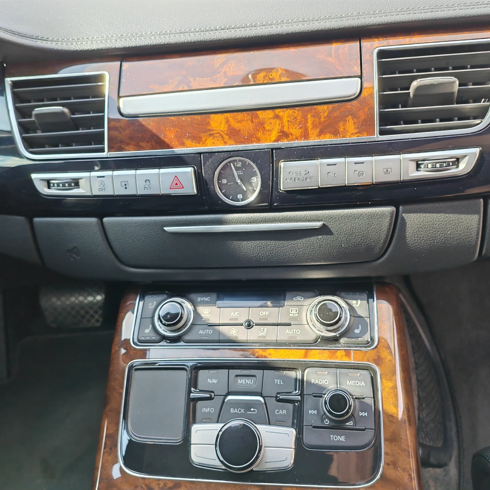 Audi A8, снимка 14 - Автомобили и джипове - 54514066