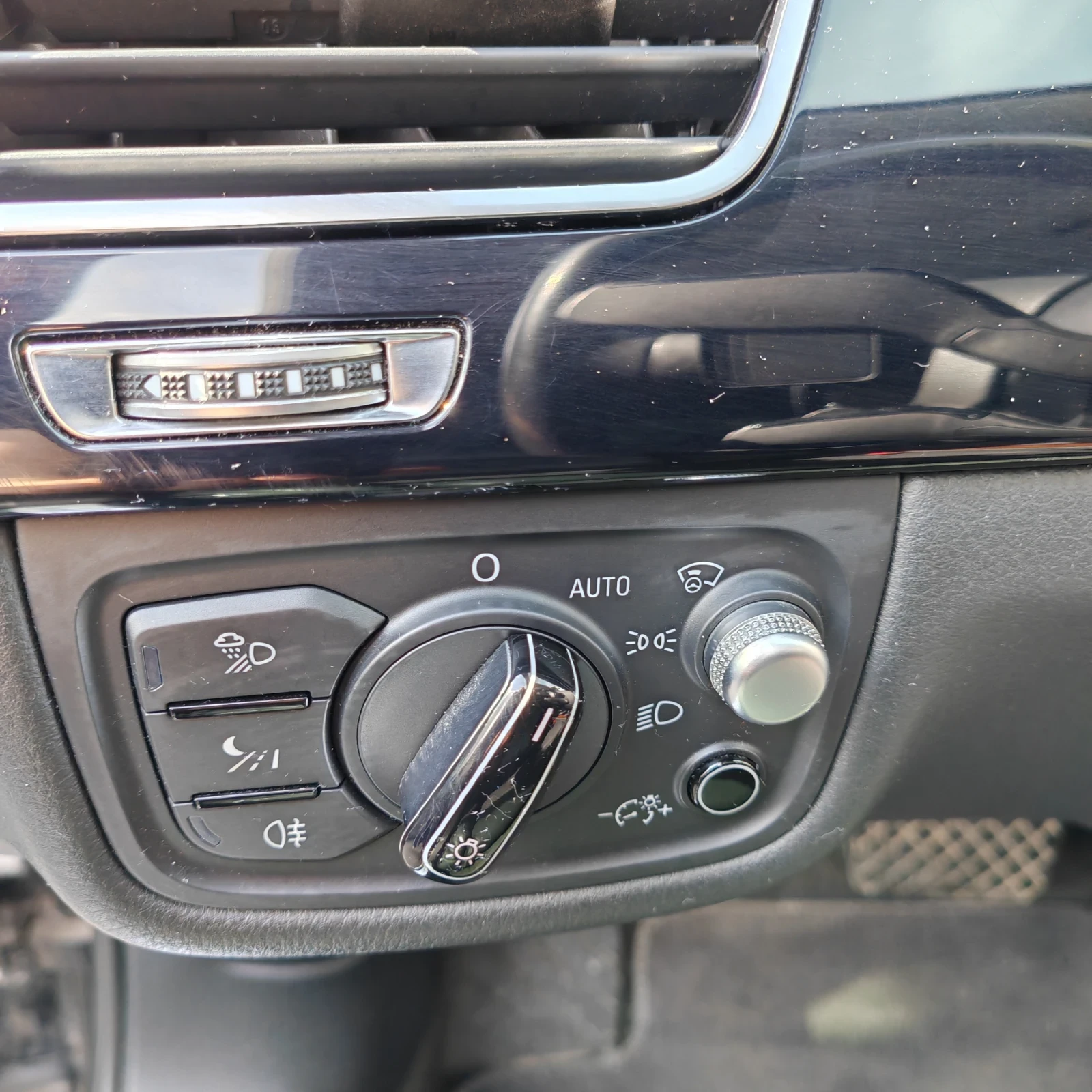 Audi A8, снимка 10 - Автомобили и джипове - 54514066