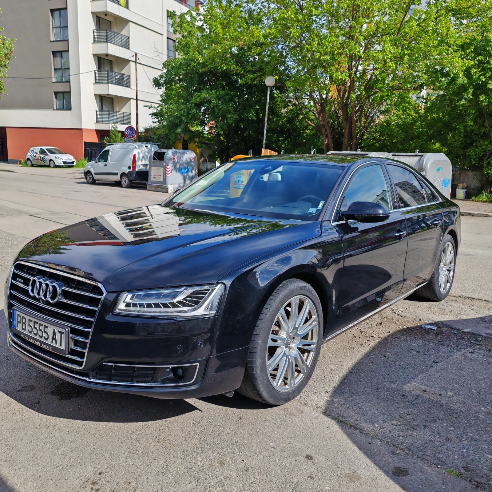 Audi A8, снимка 2 - Автомобили и джипове - 54514066