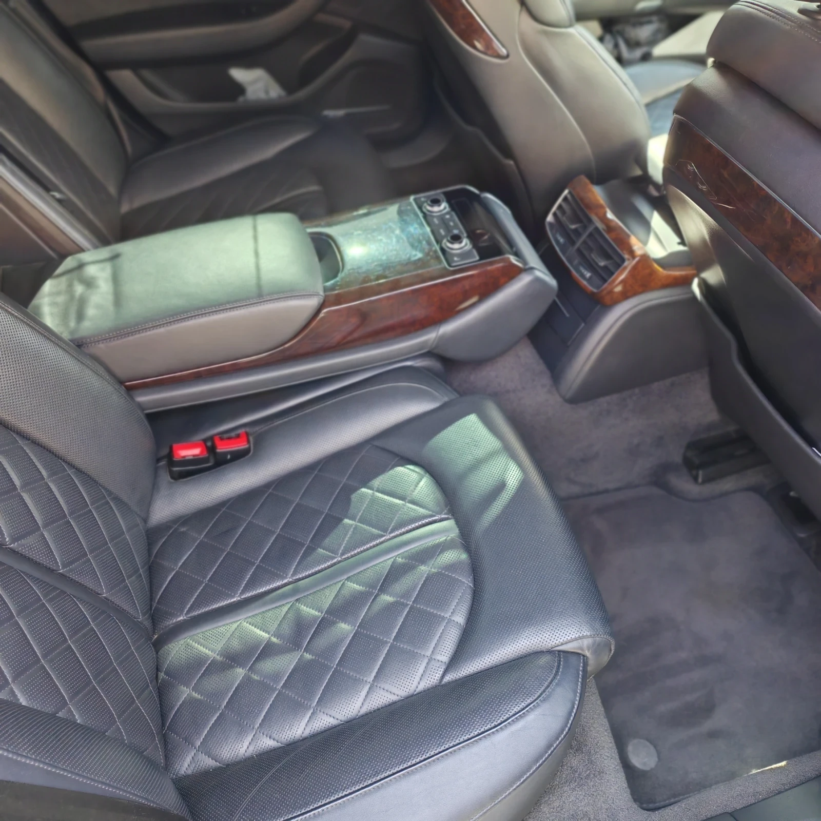 Audi A8, снимка 13 - Автомобили и джипове - 54514066