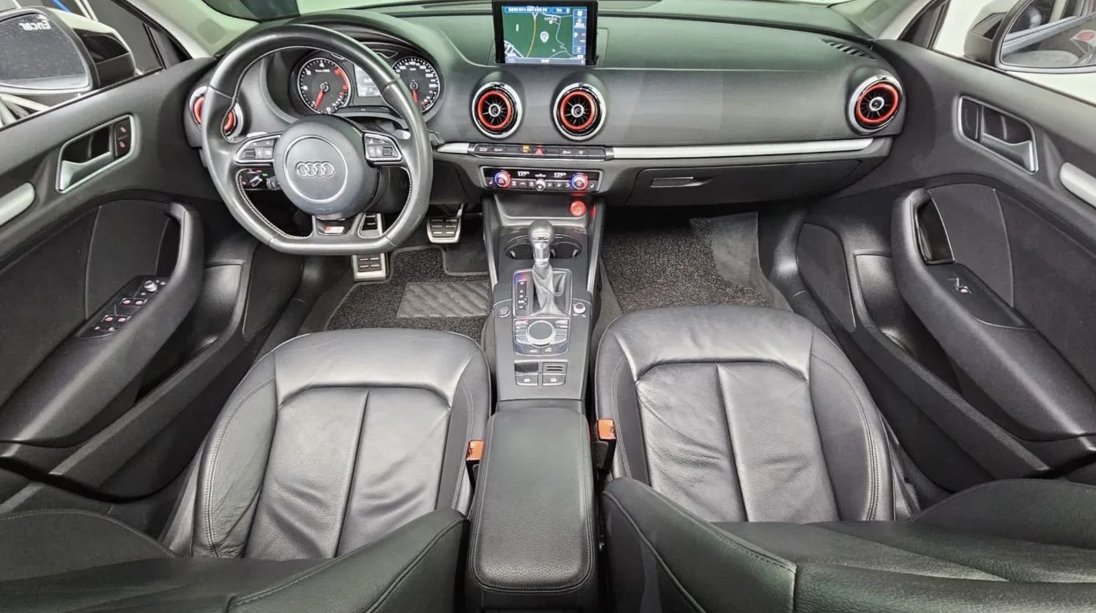 Audi A3 2.0 TDI S-line / ПАНОРАМА / КАМЕРА, снимка 6 - Автомобили и джипове - 54912585