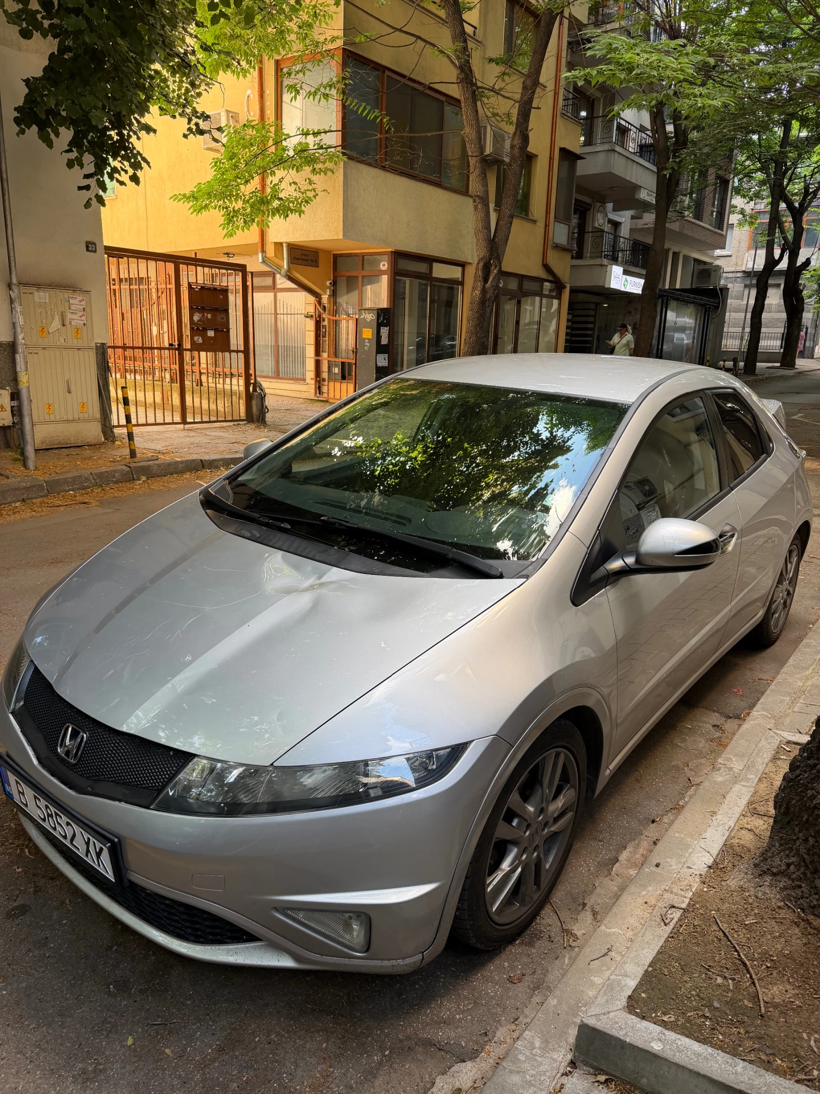 Honda Civic 8ма генерация фейс лифт 1.8, снимка 8 - Автомобили и джипове - 55178180