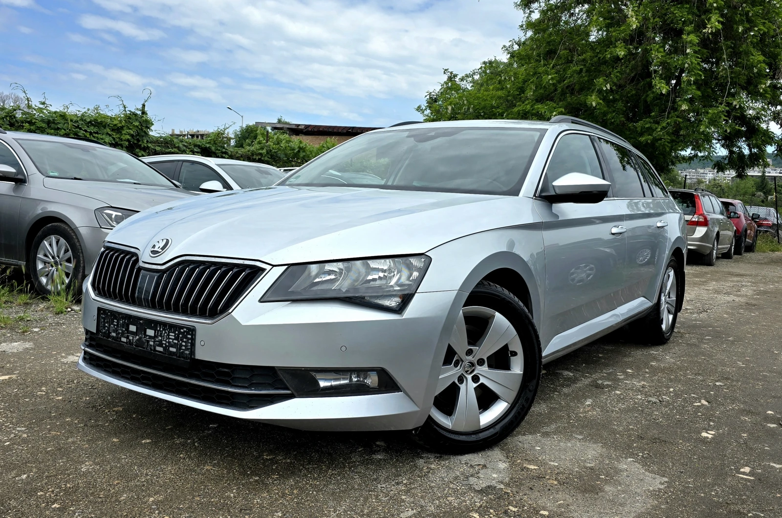 Skoda Superb КАТО НОВ/DISTRONIK/2.0tdi/150hp