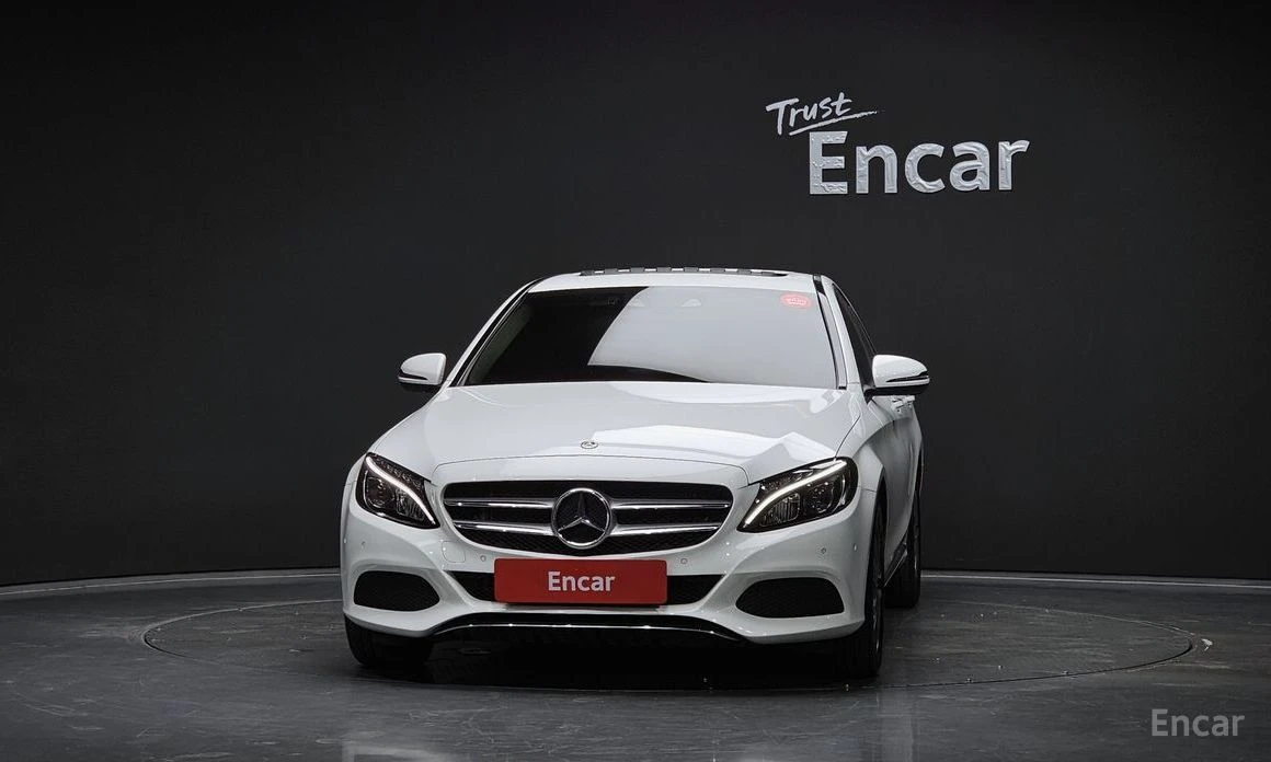Mercedes-Benz C 220, снимка 3 - Автомобили и джипове - 55402278