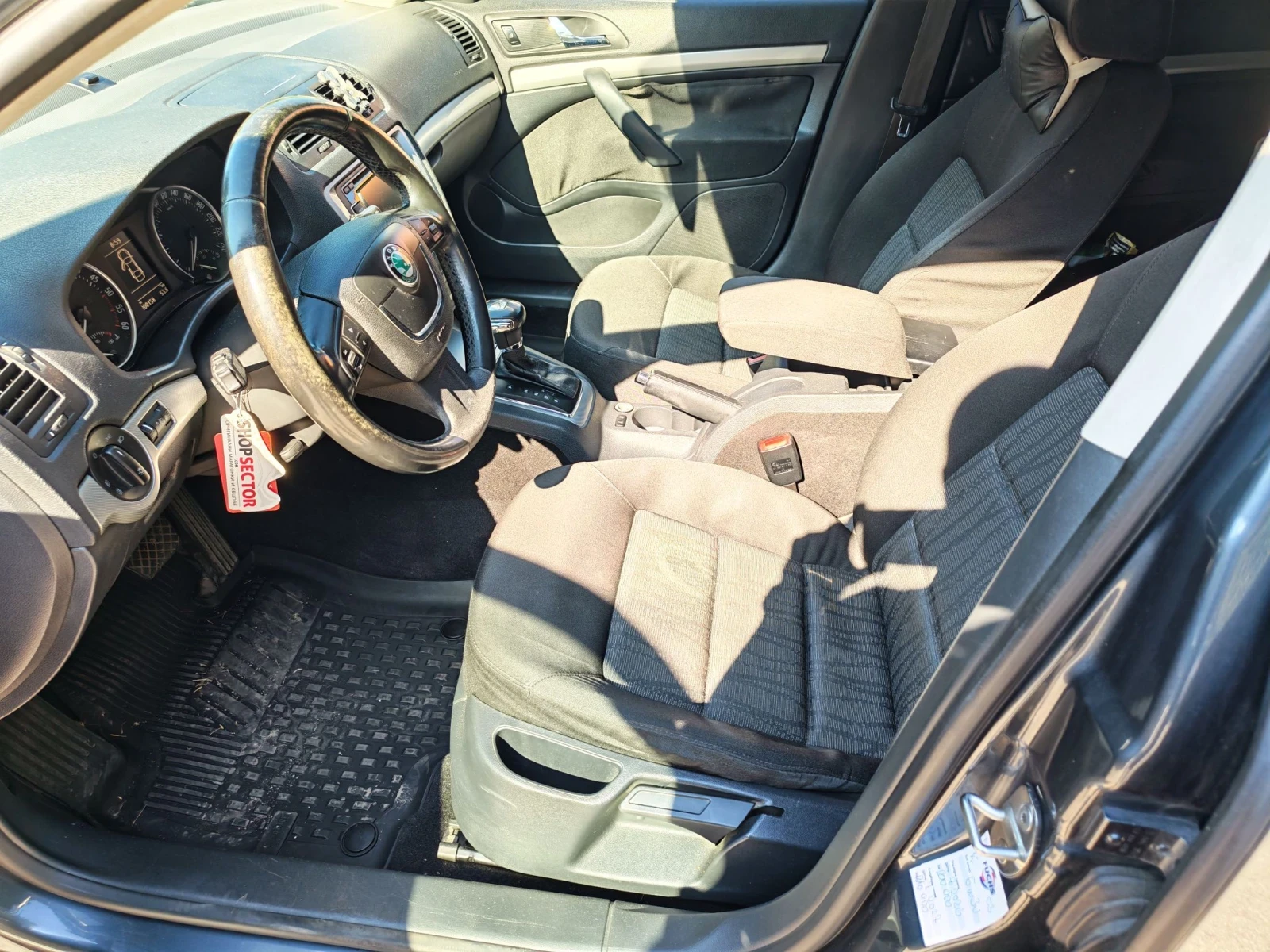 Skoda Octavia Уникат!!!, снимка 6 - Автомобили и джипове - 55670566