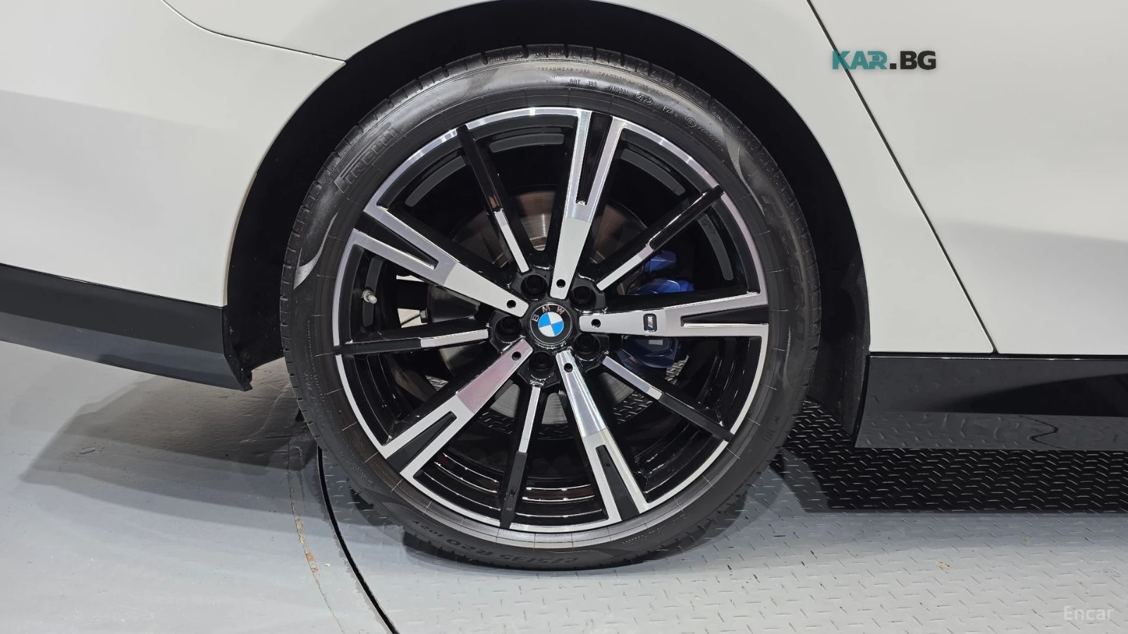 BMW 530 XDRIVE* MSPORT* ����* ������* 360* ����* HEAD UP | Mobile.bg � ����������� 5