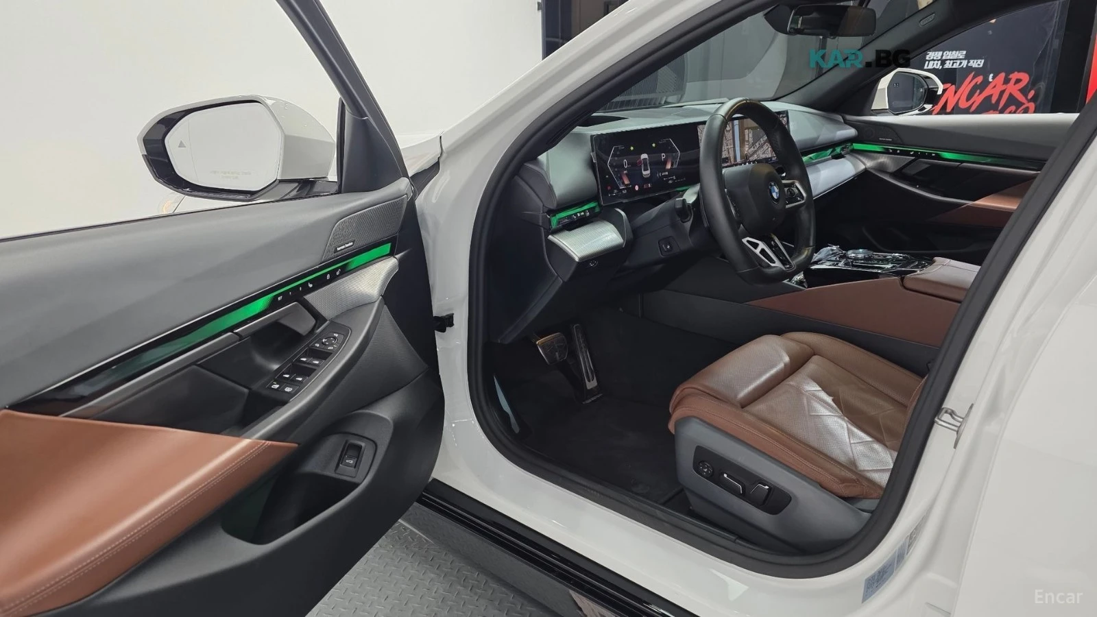 BMW 530 XDRIVE* MSPORT* ����* ������* 360* ����* HEAD UP | Mobile.bg � ����������� 10