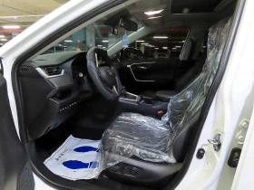 Toyota Rav4 * XLE* HYBRID* AWD* DIS* BLIND* SPOT* LANE* ASSIST, снимка 12