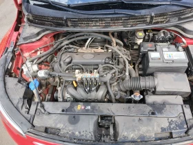 Kia Stonic 1.4 BRC, снимка 17