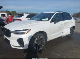 Volvo XC60 2l B5 Plus, снимка 2