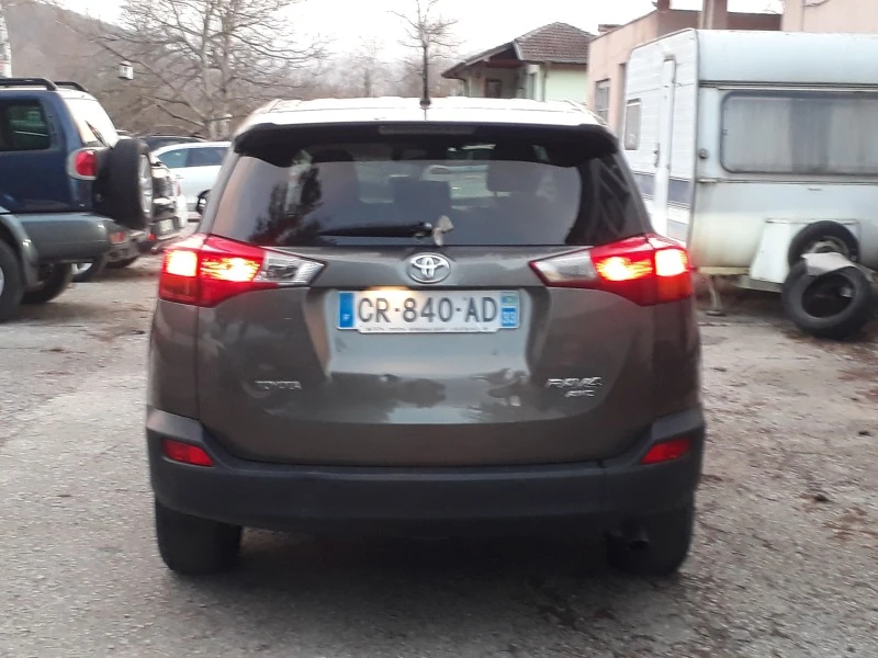 Toyota Rav4 2.2   150к.с., снимка 6 - Автомобили и джипове - 40687013