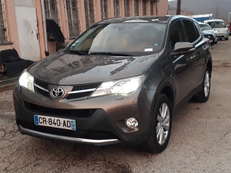 Toyota Rav4 2.2   150к.с., снимка 4 - Автомобили и джипове - 40687013