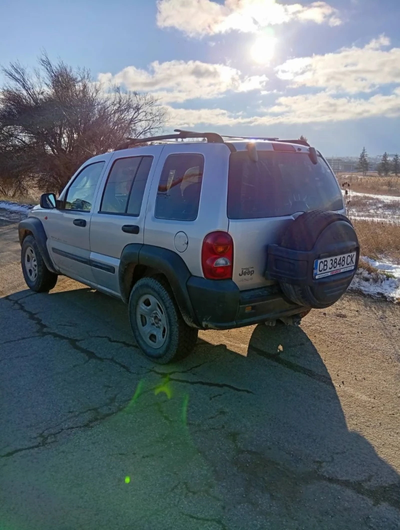 Jeep Cherokee, снимка 3 - Автомобили и джипове - 53506863